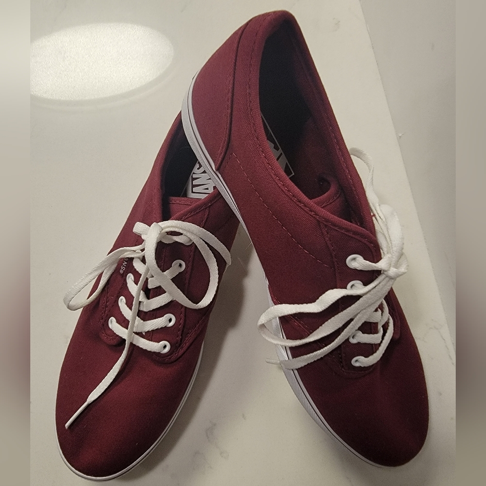 Vans Maroon Size 9.5 Womens